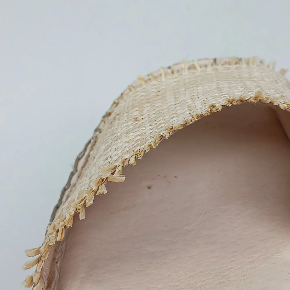 Chocolat Blu Isadora Espadrille Wedge Sandals 9.5 Cream Raffia